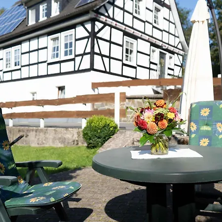 Ferienwohnung Zur Basemicke Schmallenberg Exterior foto